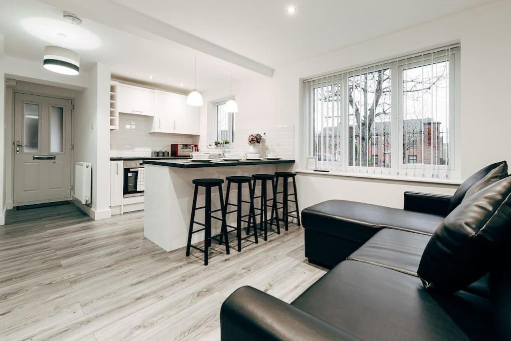 Park & Relax In 1Bd Central Liverpool Home Ngoại thất bức ảnh