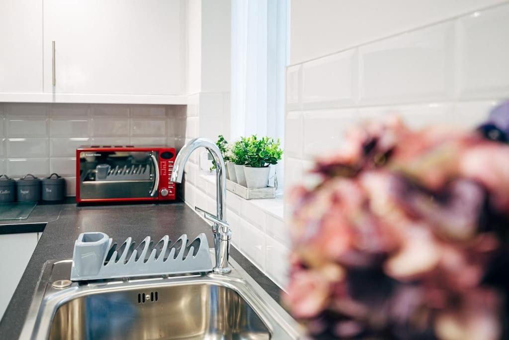 Park & Relax In 1Bd Central Liverpool Home Ngoại thất bức ảnh